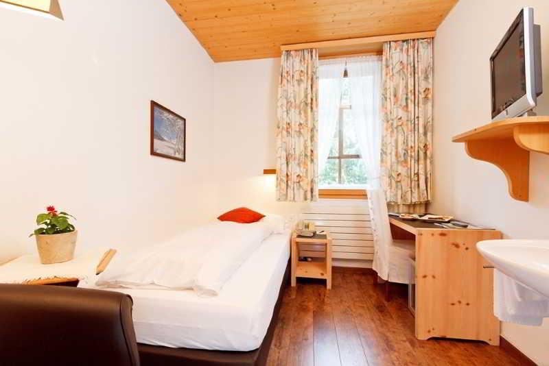 Schweizerhaus Swiss Quality Hotel Maloja Exterior foto